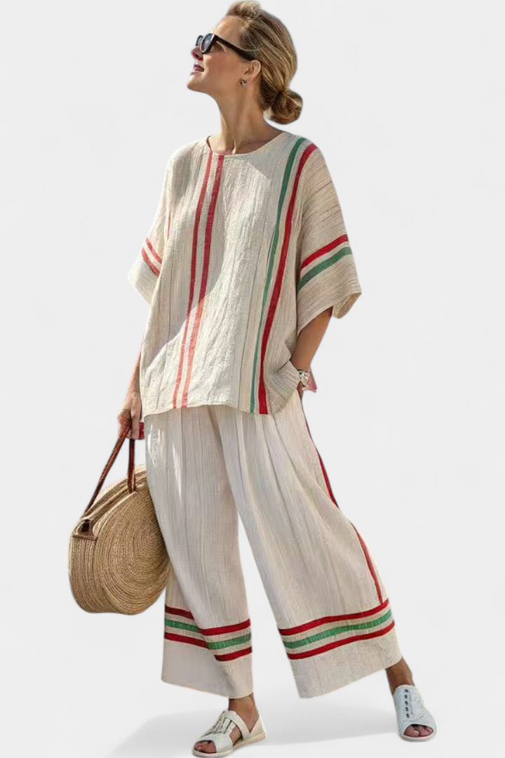 Mia – Boho-tyylinen painettu paita ja mukavat leveät housut