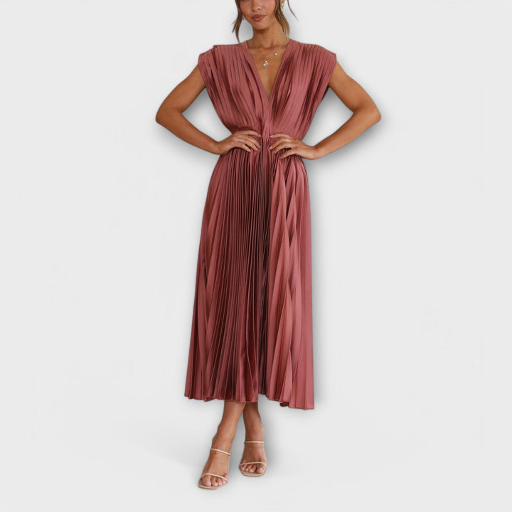 Maria - Elegantit Pliseeratut Mekot